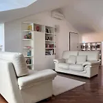 Sunny Penthouse - Affitti Brevi Italia 公寓