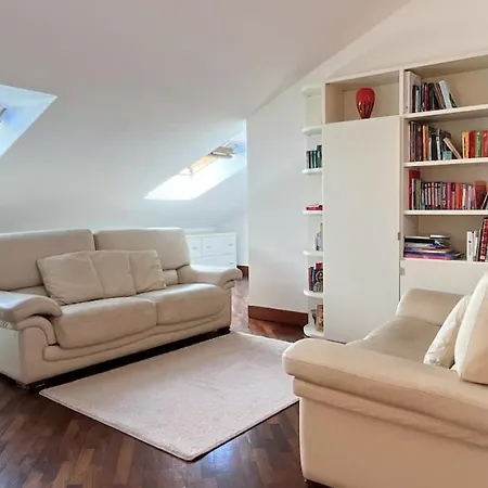 Sunny Penthouse - Affitti Brevi Italia Apartament